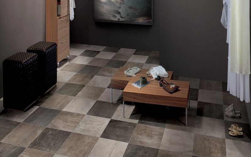 Phối hợp các ô gạch kích cỡ vừa 40x40 cùng tông màu với độ đậm nhạt khác nhau cũng là ý tưởng thú vị giúp tạo sự chiều sâu cho căn phòng.