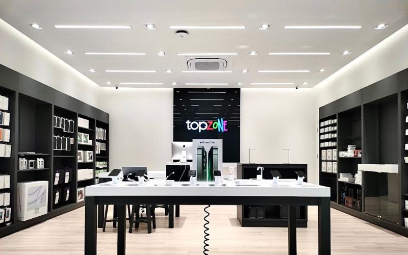 Hình ảnh thực tế cửa hàng Topzone Vạn Giã, tỉnh Khánh Hòa - được thực hiện bởi công ty Xây dựng Trà Vinh GC