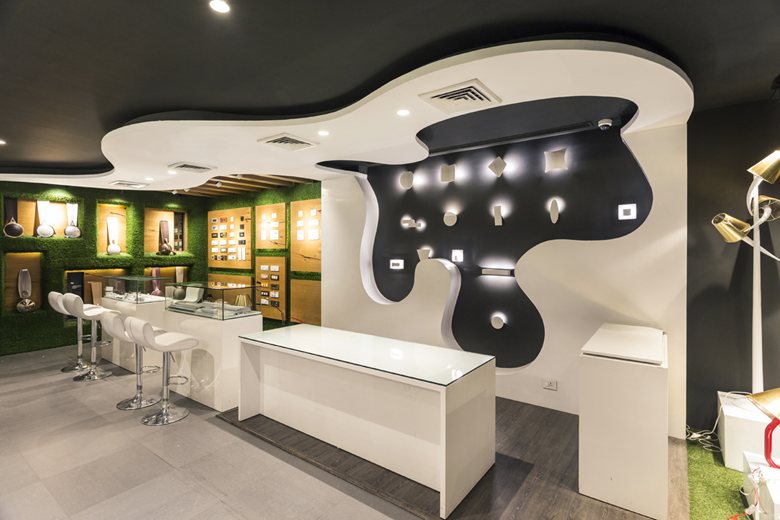 thiết kế cửa hàng điện nước 