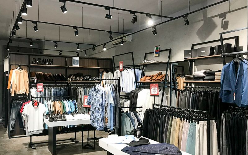 thiết kế cửa hàng thời trang