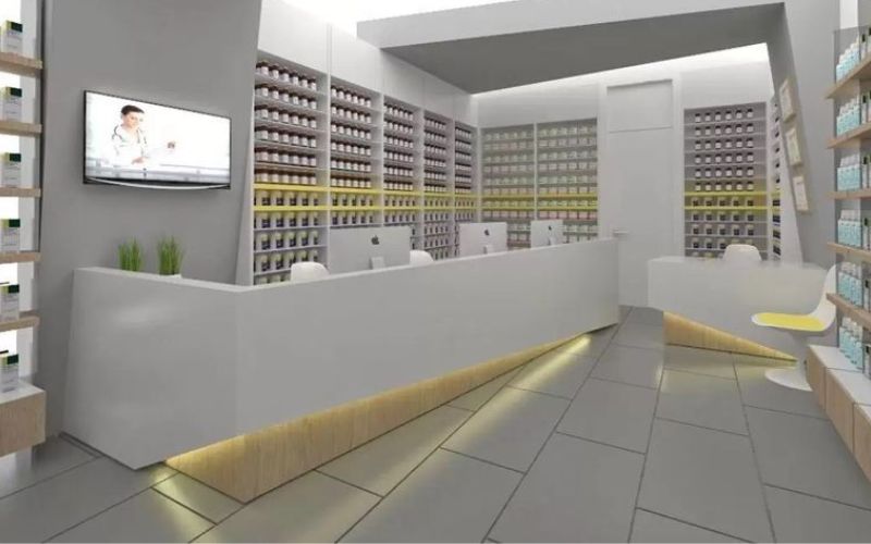 Xu hướng thiết kế nhà thuốc tây đẹp, không gian rộng rãi, thiết kế hình khối độc đáo. Nhà thuốc được lắp đặt các thiết bị công nghệ giúp dễ dàng tương tác giữa bệnh nhân và dược sĩ, tạo cảm giác hiện đại và chuyên nghiệp.