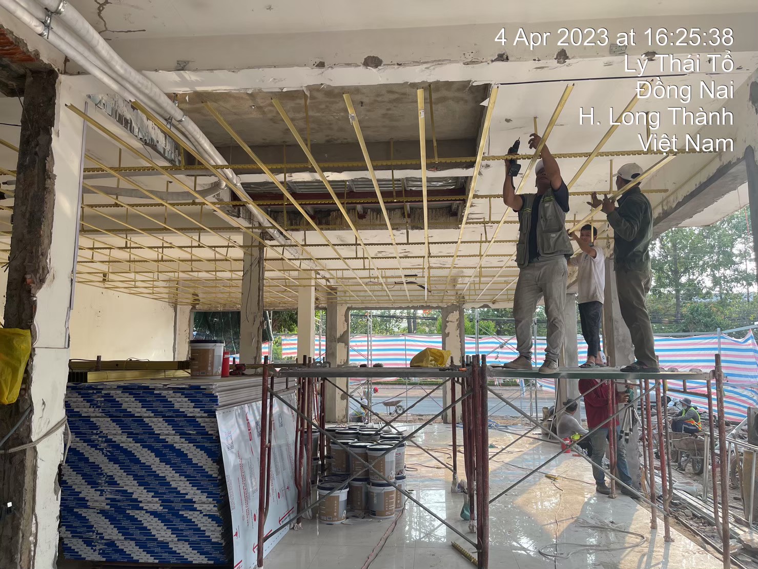 thời điểm tốt nhất xây dựng cửa hàng